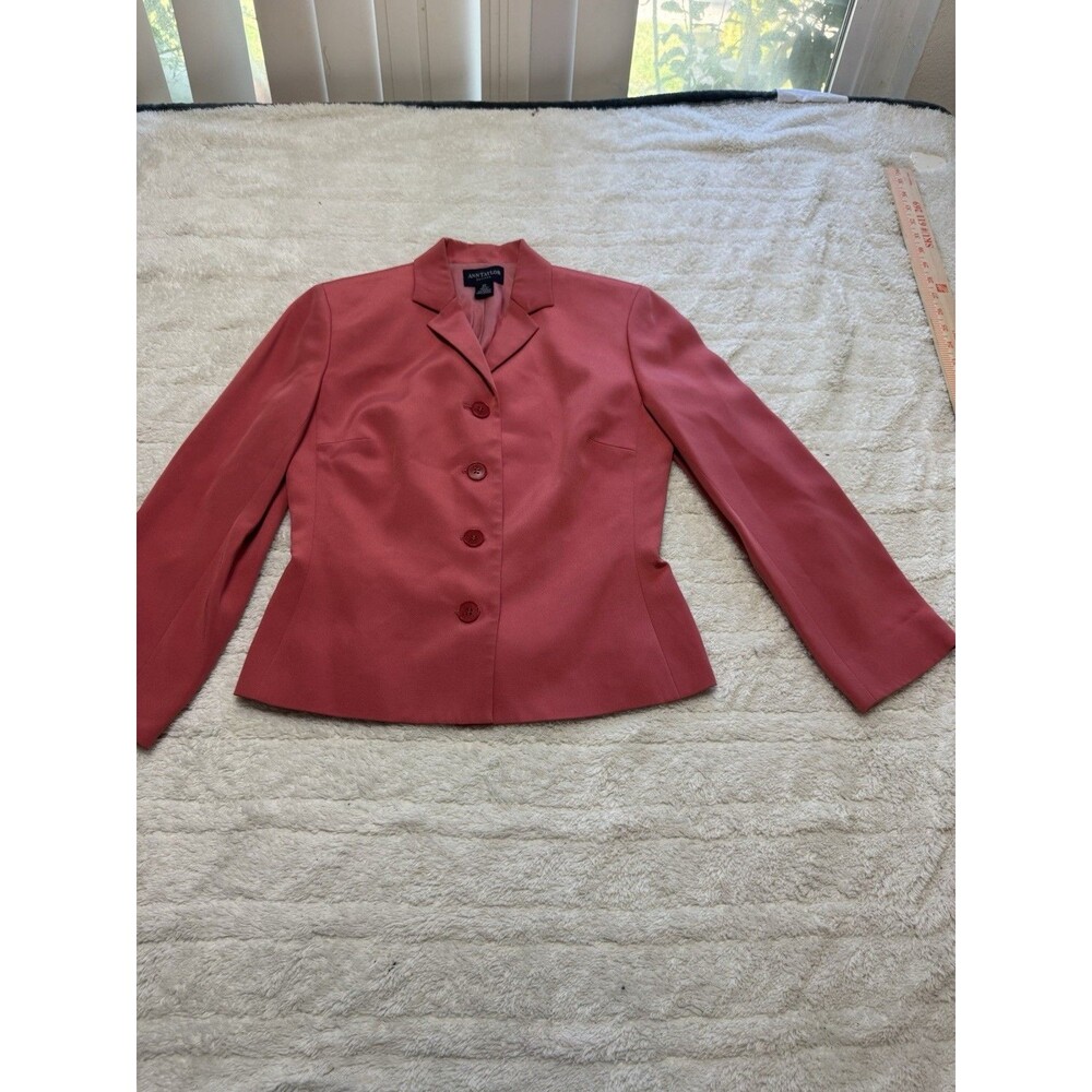 Ann Taylor Petites Women’s Blazer Size 2P Pink 100% Silk Button Front Jacket